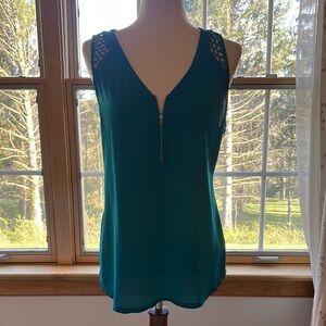 Express: Teal Sleeveless Top with Zipper Detail (NWT)